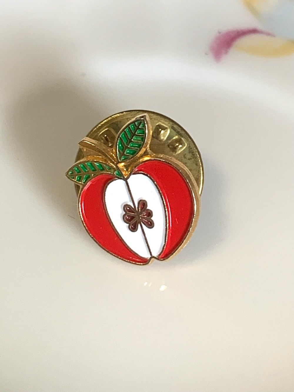 Gold-Tone Red & White Apple Enamel Pin - Brand: